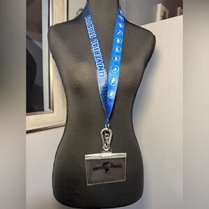 Universal Studios Exclusive Jurassic World T-Rex Outlined Lanyard ID Holder